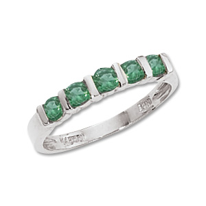 Emerald Semi Bezel Ring image: 14KW 5-3MM EMERALD RND