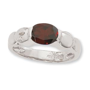 SS 8X6OVAL RING-GARNET picture